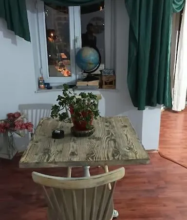 Daire 3 And Living Room, Centrally Located, Large İzmir